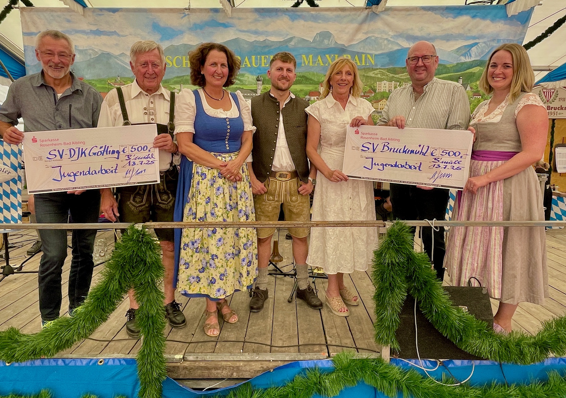 Bmühl Volksfest Schafkopfen Spendenchecks